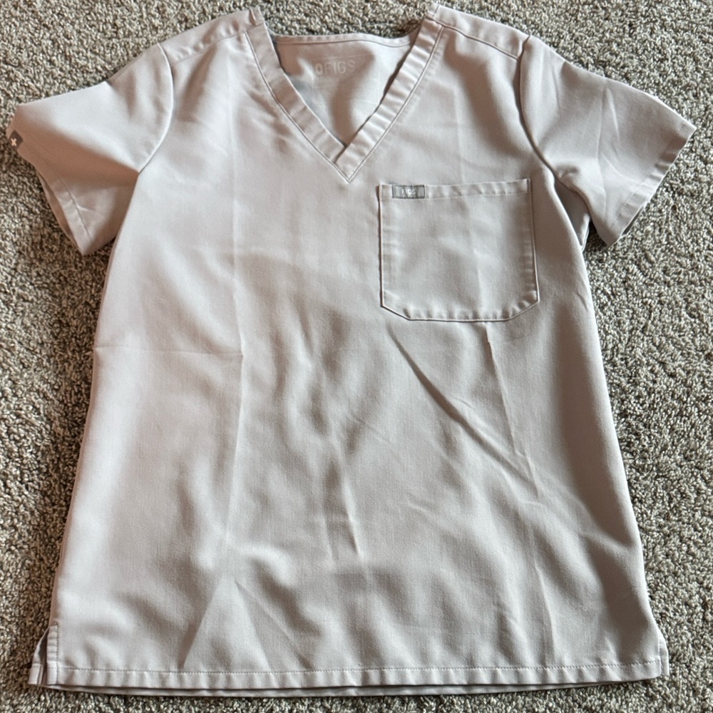 Figs Catarina scrub top in Slate XS